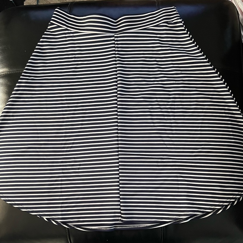 Classic Navy blue and White Striped Skirt NWOT